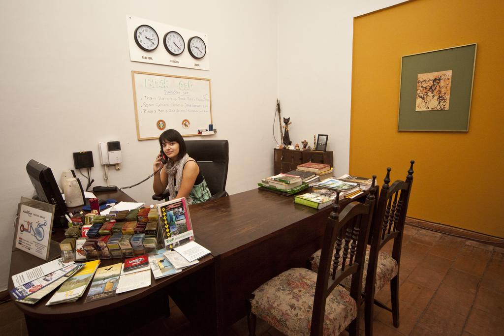Black Cat Hostel Asuncion Buitenkant foto