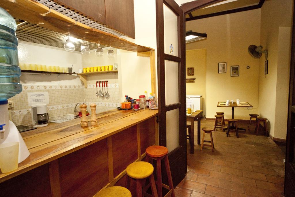 Black Cat Hostel Asuncion Buitenkant foto