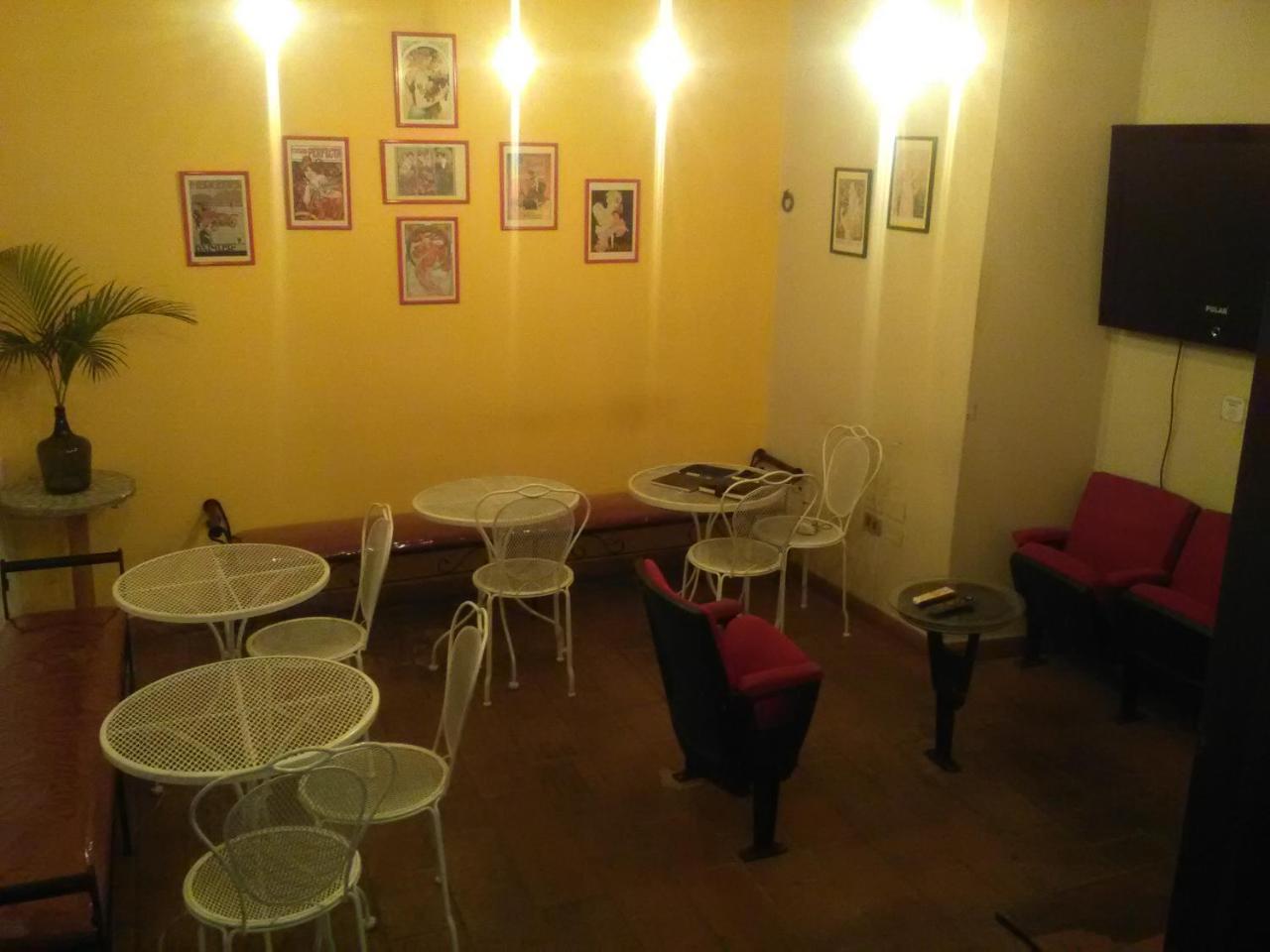 Black Cat Hostel Asuncion Buitenkant foto